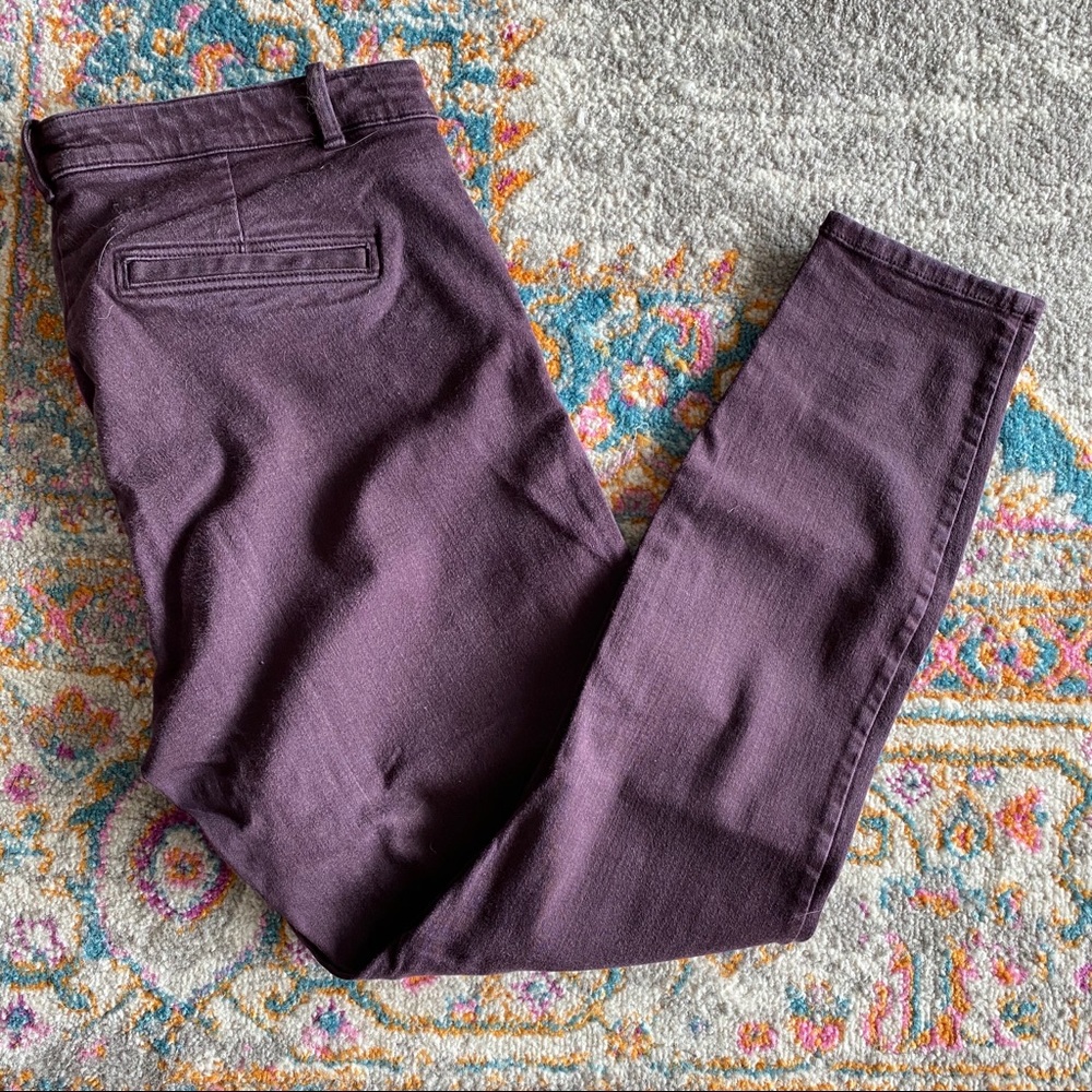 Women’s Slim Straight Jeans in Deep Plum